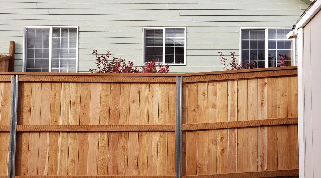 Benefits of Fence Repair - Wooden privacy fence